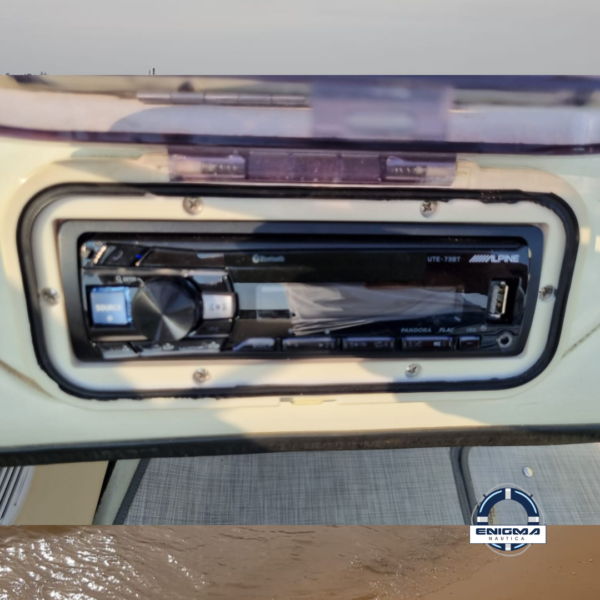 Bermuda Classic Evinrude 115 Etec 2019 – 90 horas