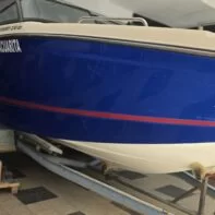 Discovery 230 con Yamaha F300 GETX 2023 Astillero Bermuda