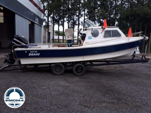 Prinz 620 Cabinado con Mercury 115 Optimax Trakker usado